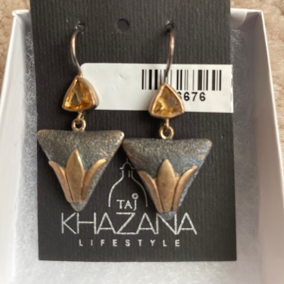 NWT Silver earrings w Citrin stone. - Picture 3 of 5